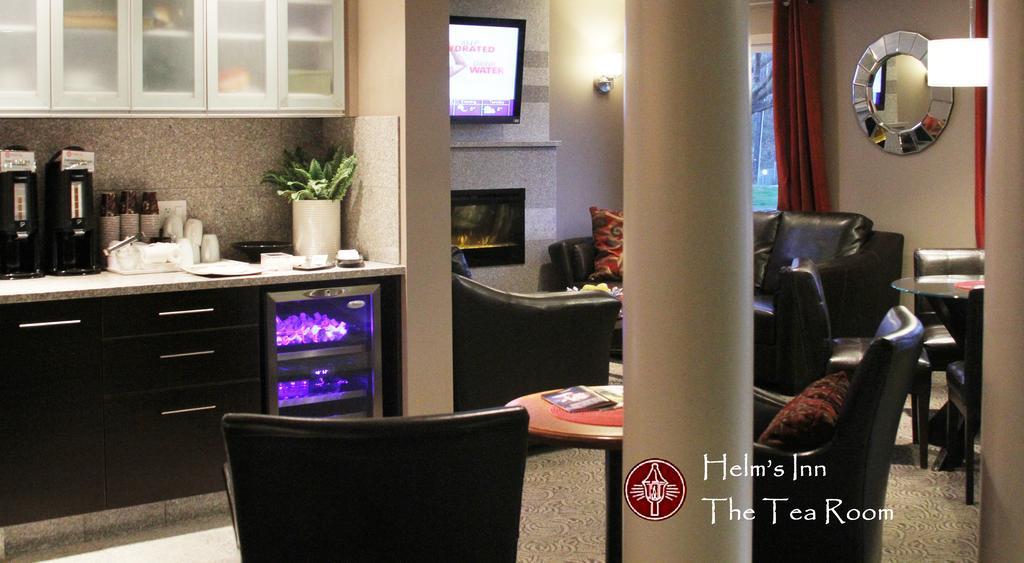 Helm'S Inn فكتوريا المظهر الخارجي الصورة